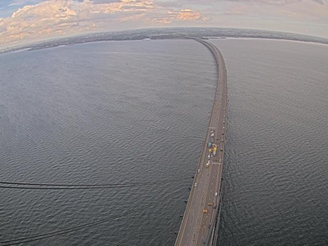 oresundsbron-east-1788282018.jpg