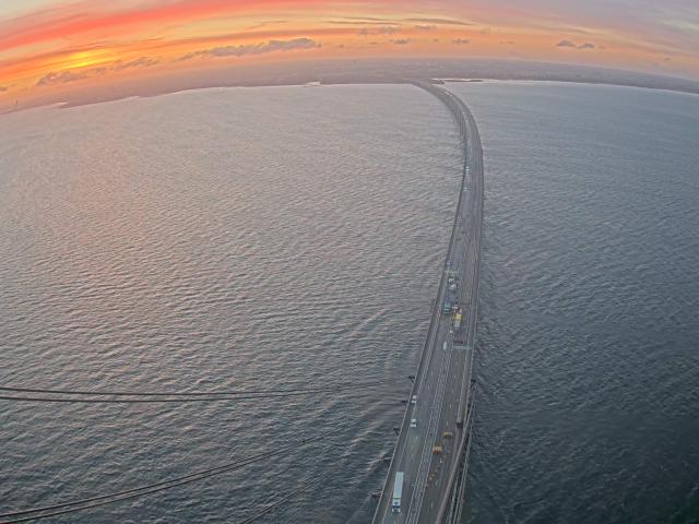 oresundsbron-east-1788328960.jpg