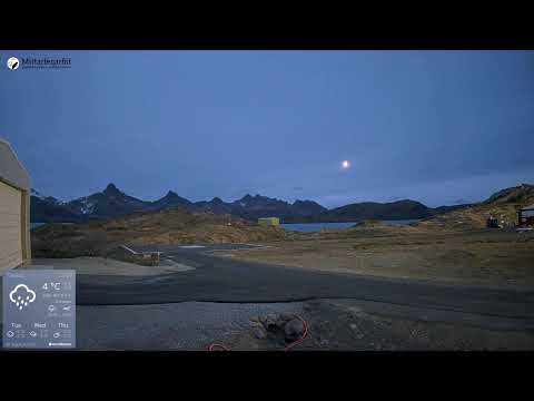 tasiilaq-heliport-1788224988.jpg