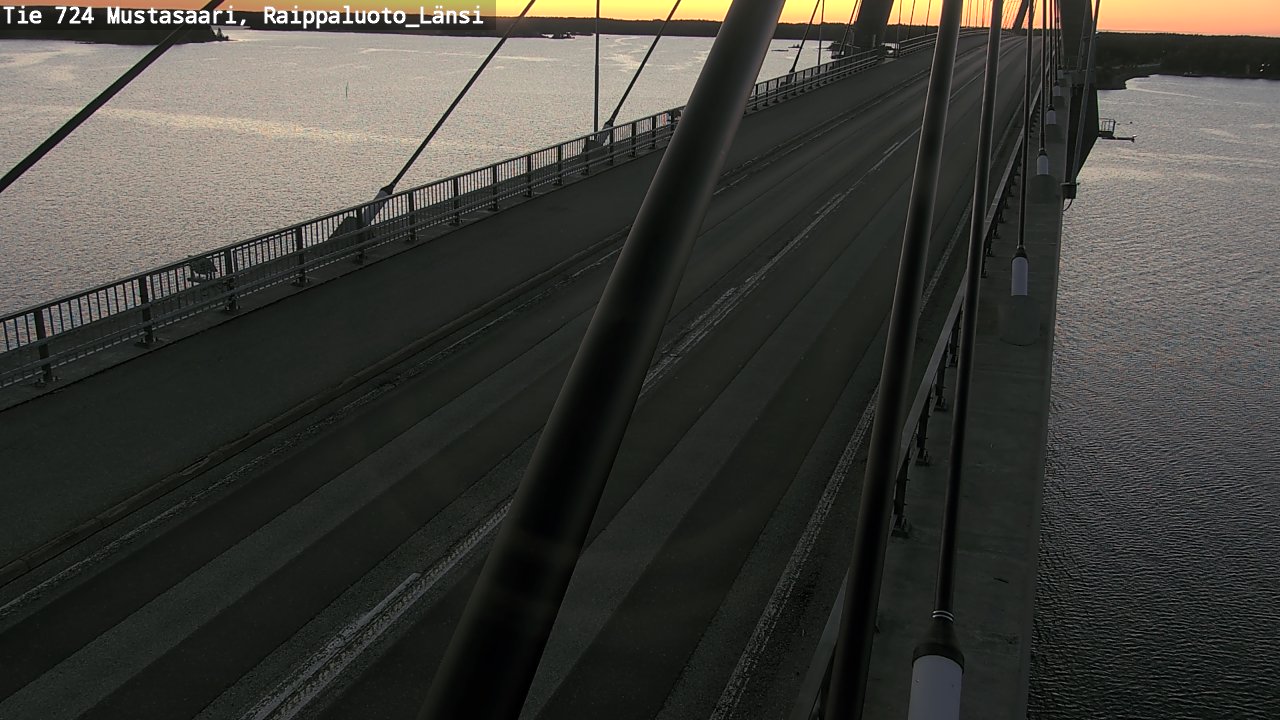 c1051102-1788325444.jpg