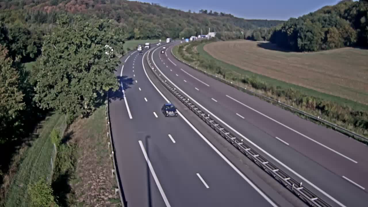 arrive-sur-la-plateforme-de-la-gare-de-page-de-st-maurice-dans-le-sens-mulhouse-beaune-1788425986.jpg