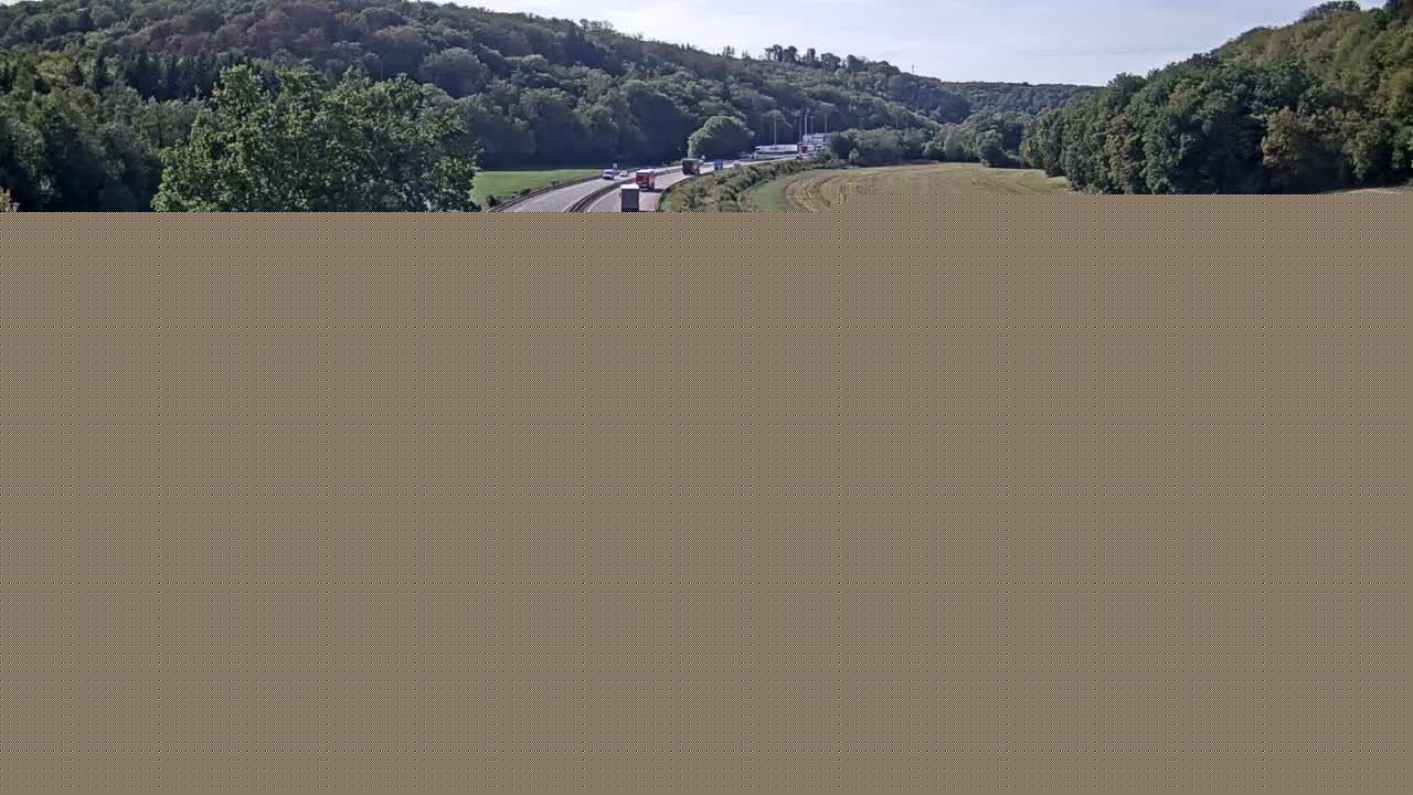 arrive-sur-la-plateforme-de-la-gare-de-page-de-st-maurice-dans-le-sens-mulhouse-beaune-1788454799.jpg