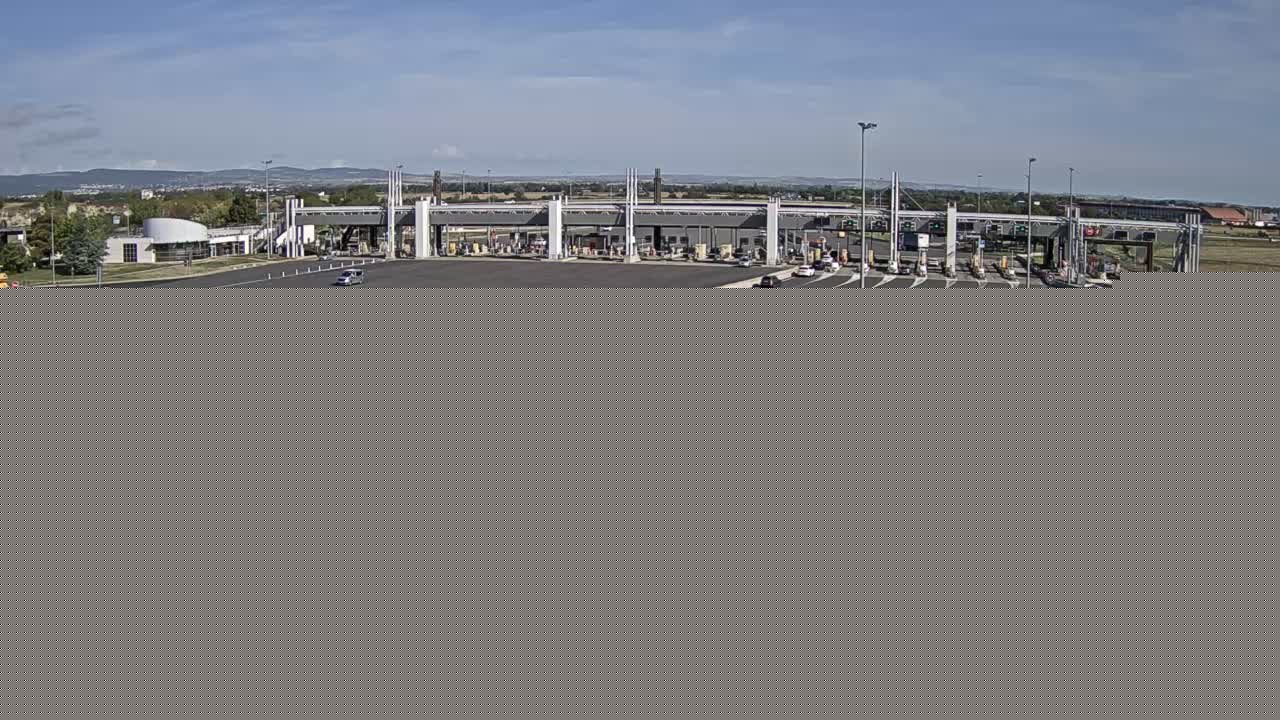 a71-prs-de-clermont-ferrand-hauteur-de-la-gare-de-clermont-gerzat-vue-oriente-vers-paris-1788260262.jpg