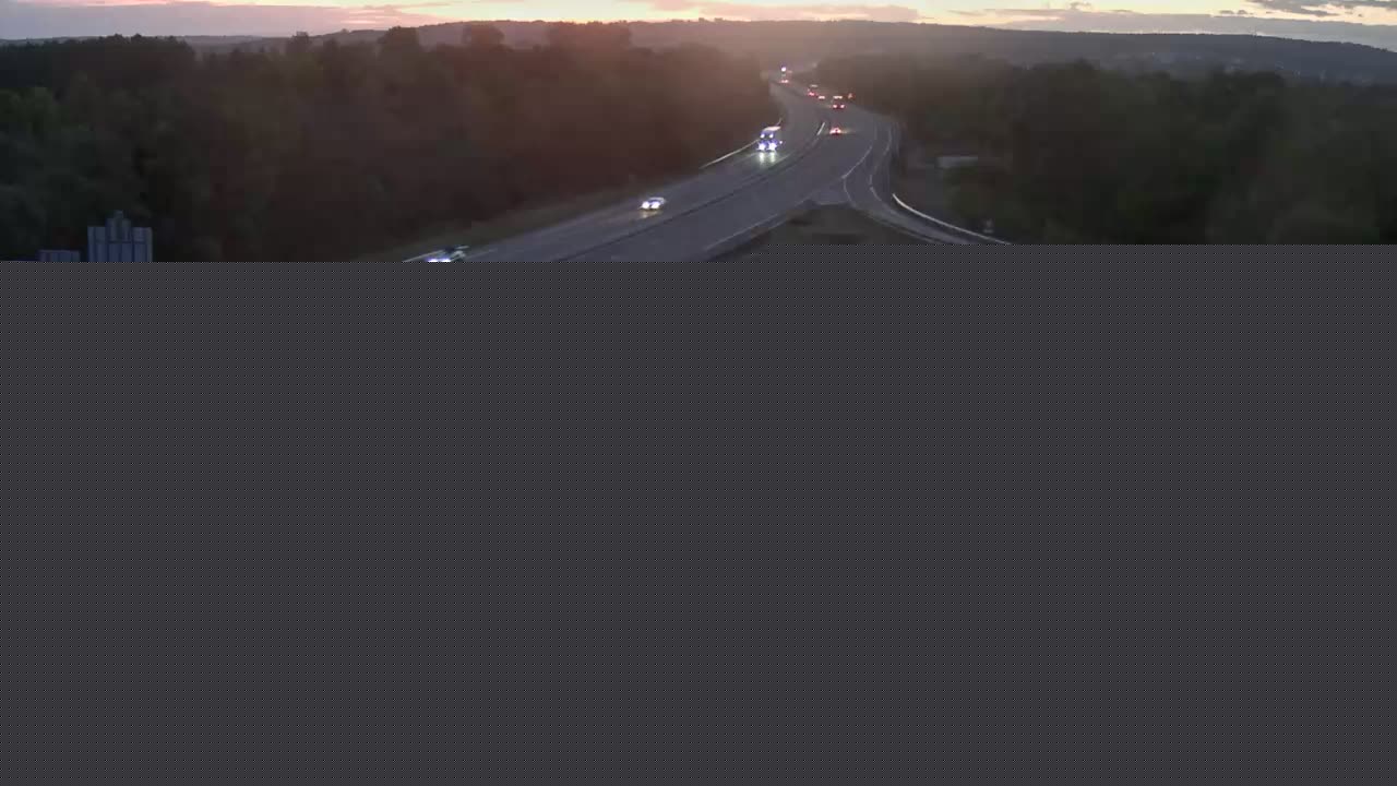 autoroute-a6-prs-dauxerre-nord-vue-oriente-vers-lyon-1788245724.jpg