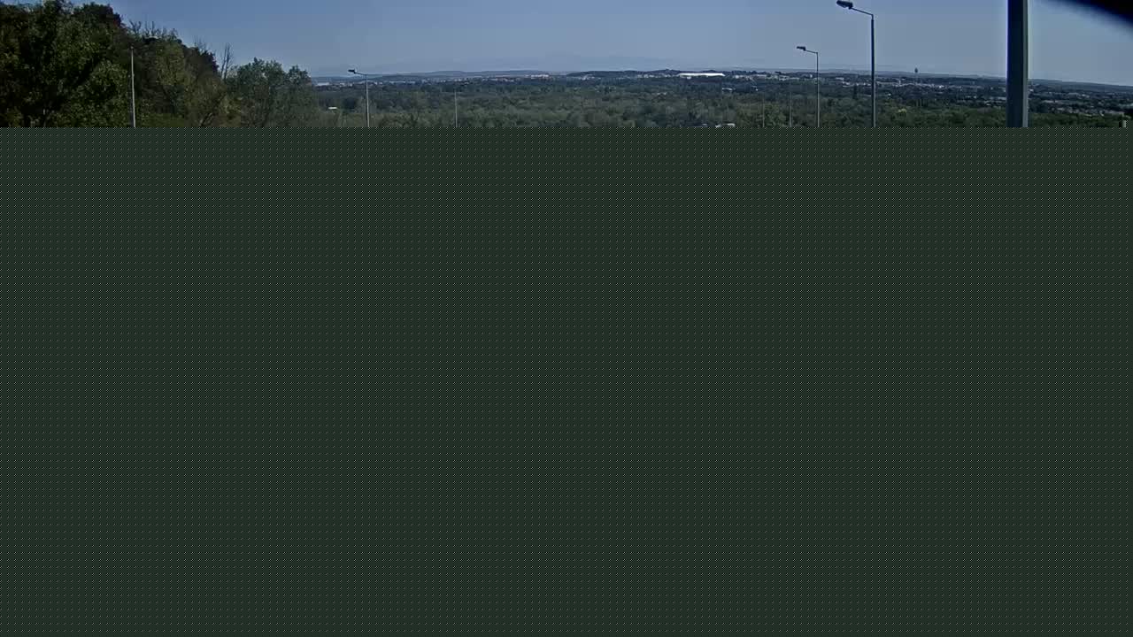 autoroute-a46-en-priphrie-de-lyon-nord-et-proximit-de-la-bifurcation-a46-a42-vue-oriente-vers-lyon-1788274527.jpg