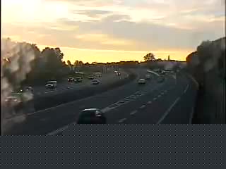 autoroute-a8-prs-du-pont-de-larc-aix-en-provence-vue-oriente-vers-avignon-1788378806.jpg