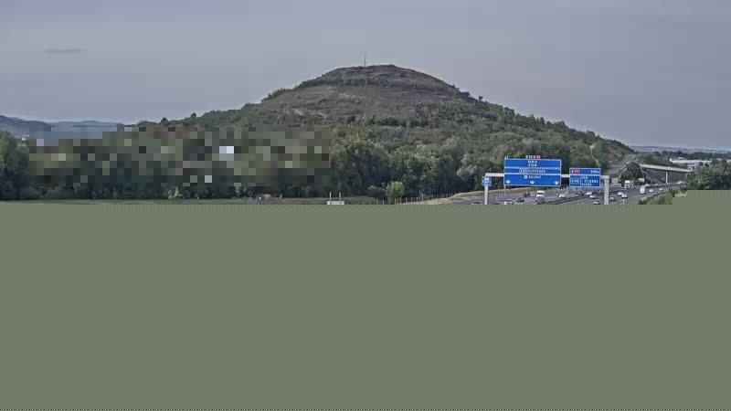 a75-prs-de-clermont-ferrand-hauteur-de-la-pardieu-vue-oriente-vers-paris-1788285114.jpg