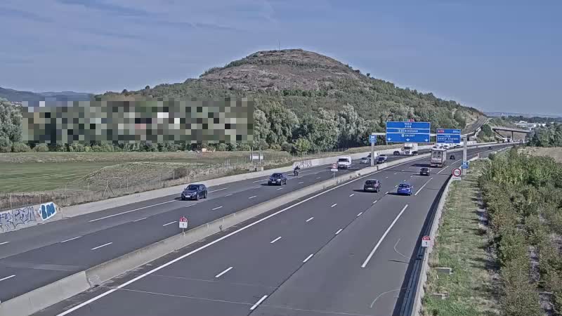 a75-prs-de-clermont-ferrand-hauteur-de-la-pardieu-vue-oriente-vers-paris-1788346243.jpg