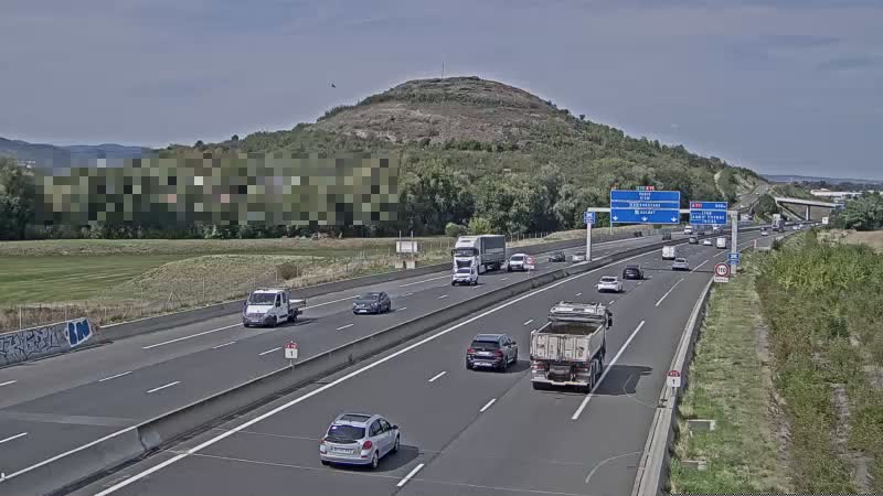 a75-prs-de-clermont-ferrand-hauteur-de-la-pardieu-vue-oriente-vers-paris-1788364335.jpg