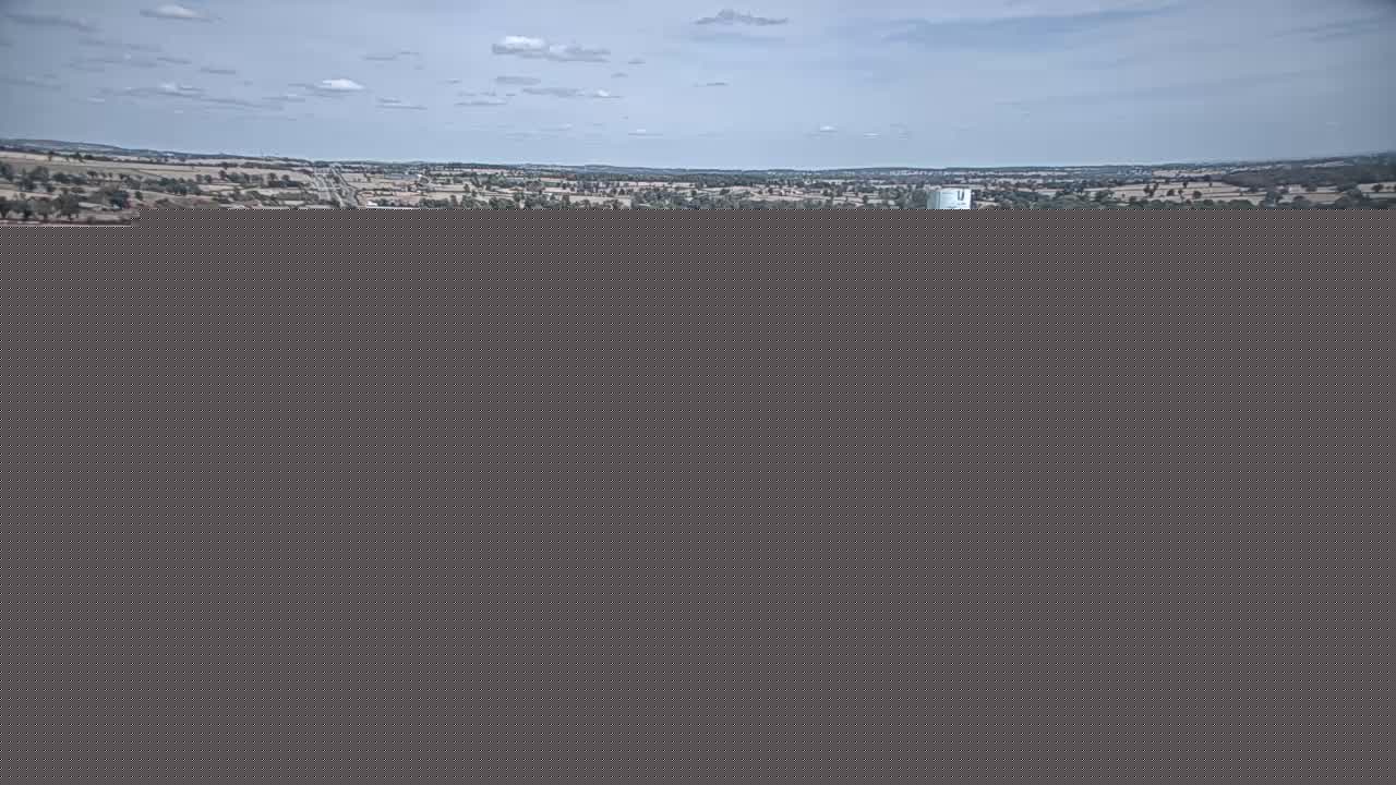 a71-au-page-de-montmarault-vue-oriente-sur-la-n79-vers-moulins-1788274274.jpg
