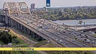 Click for full screen live camera. A16, de Van Brienenoordbrug
